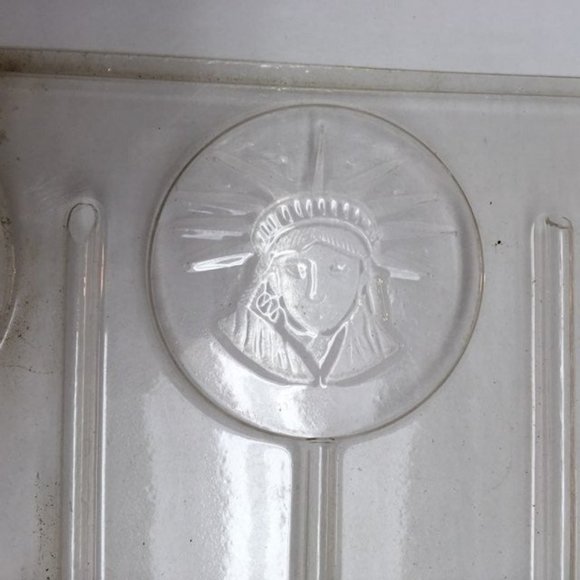Plastic Craft Candy Mold Statue Of Liberty Head Round Lollipop Sucker Patriotic - Picture 1 of 2